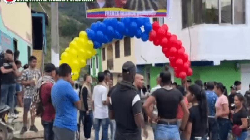 Disidencias de las FARC inauguraron en medio de una fiesta, otra obra en Nariño
