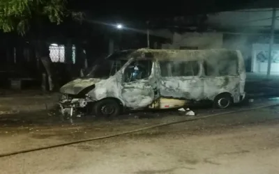 Ambulancia fue incinerada en Hobo, Huila