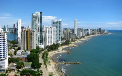 En playa de Cartagena pareja fue captada sosteniendo relaciones sexuales