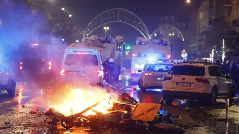 Tras derrota de Bélgica en Qtar, aficionados protagonizan disturbios