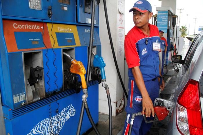 Colombia, de los países de Latinoamérica con el precio de gasolina más bajo