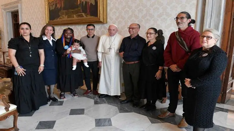 Papa Francisco se reunió con víctimas del conflicto de Colombia