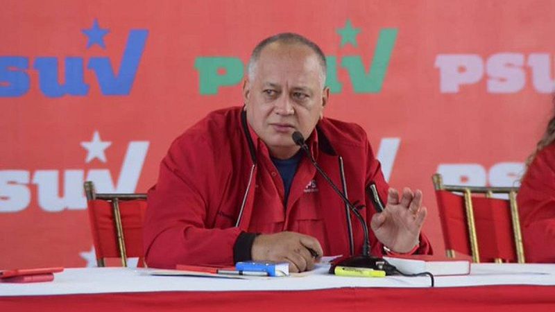 Diosdado Cabello sugiere  “descocainizar” a Colombia
