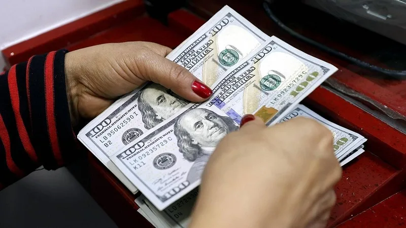 El dólar inicia al alza tras sorpresiva cifra de inflación en 2023