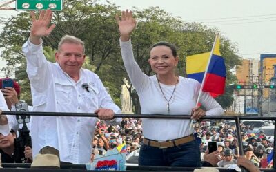 “Hacemos un llamado a la conciencia de militares y policías”: María Corina Machado y Edmundo González