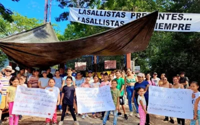 Padres de familia protestan en la escuela Normal Superior de Gigante-Huila