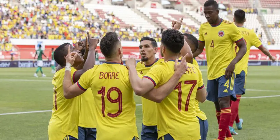 Con goleada 4 a 1 a Guatemala se estrenó Lorenzo como técnico de Colombia ￼