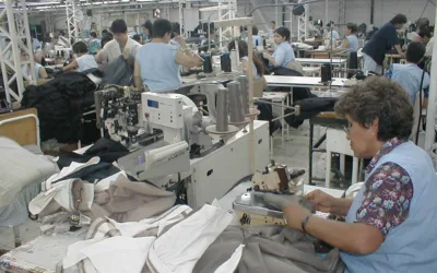  Incrementar aranceles a prendas importadas, ¿realmente beneficia a la Industria textil?