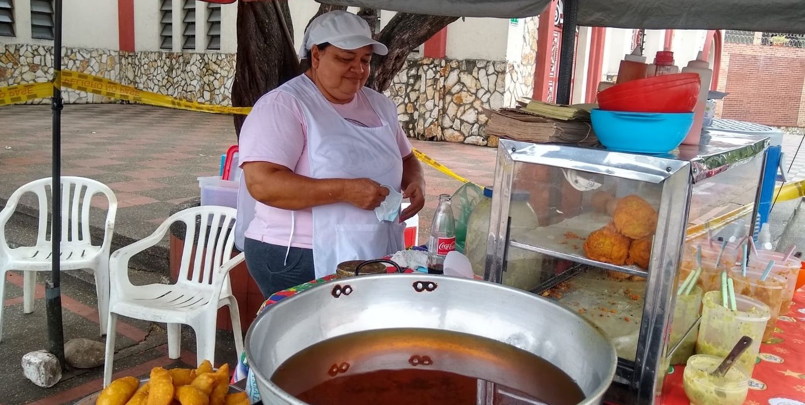 ‘Las empanadas de San José’, iniciativa de 12 mujeres cabeza de hogar