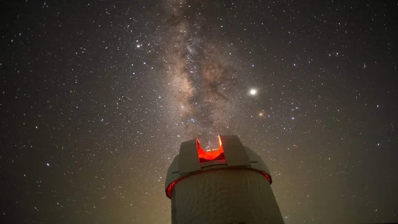 “La astronomía es el puente entre la cultura popular y la cultura científica”