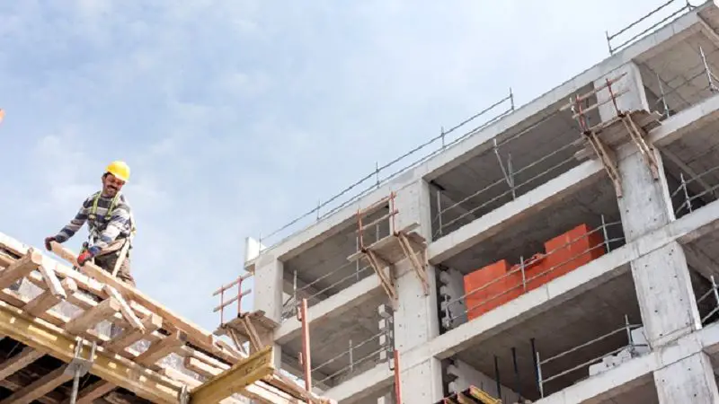 Crece la cifra en evasión de impuestos en el sector de la construcción en Colombia