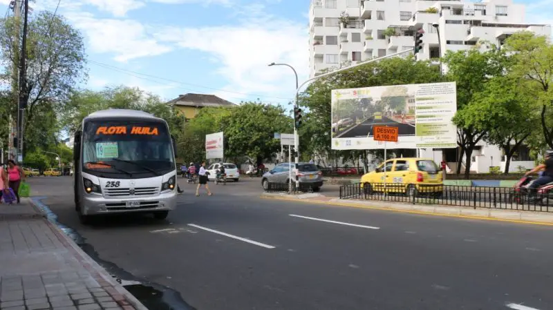 Habitantes del barrio “La trinidad” padecen calvario por falta de transporte público