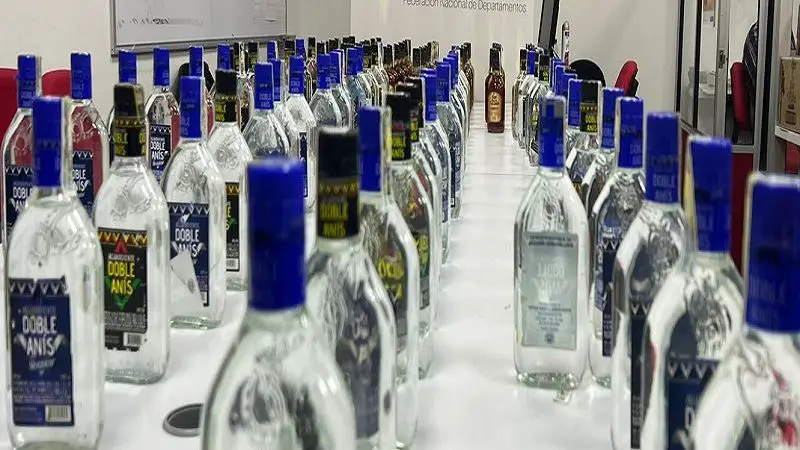 5.000 botellas de licor adulterado han sido incautadas en el Huila