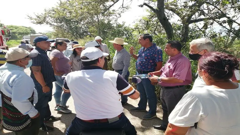 Se adelanta recuperación de vías en diferentes municipios del Huila  