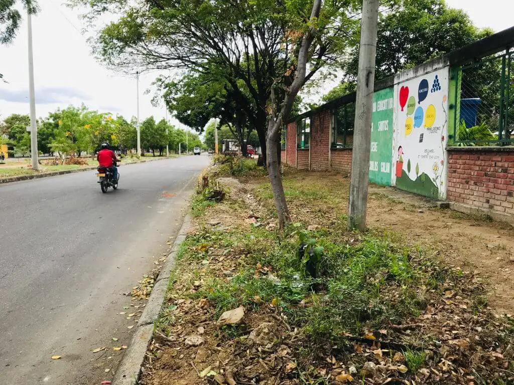 Habitantes del Luis Carlos Galán claman un sendero peatonal