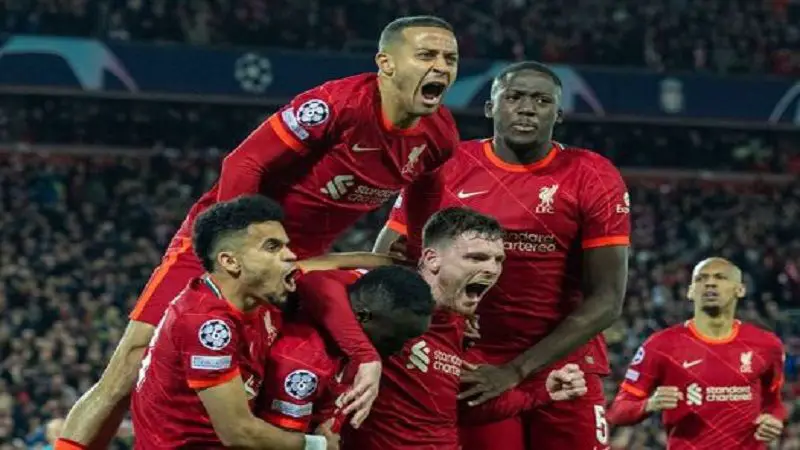 Liverpool con un pie en la final de la Champions