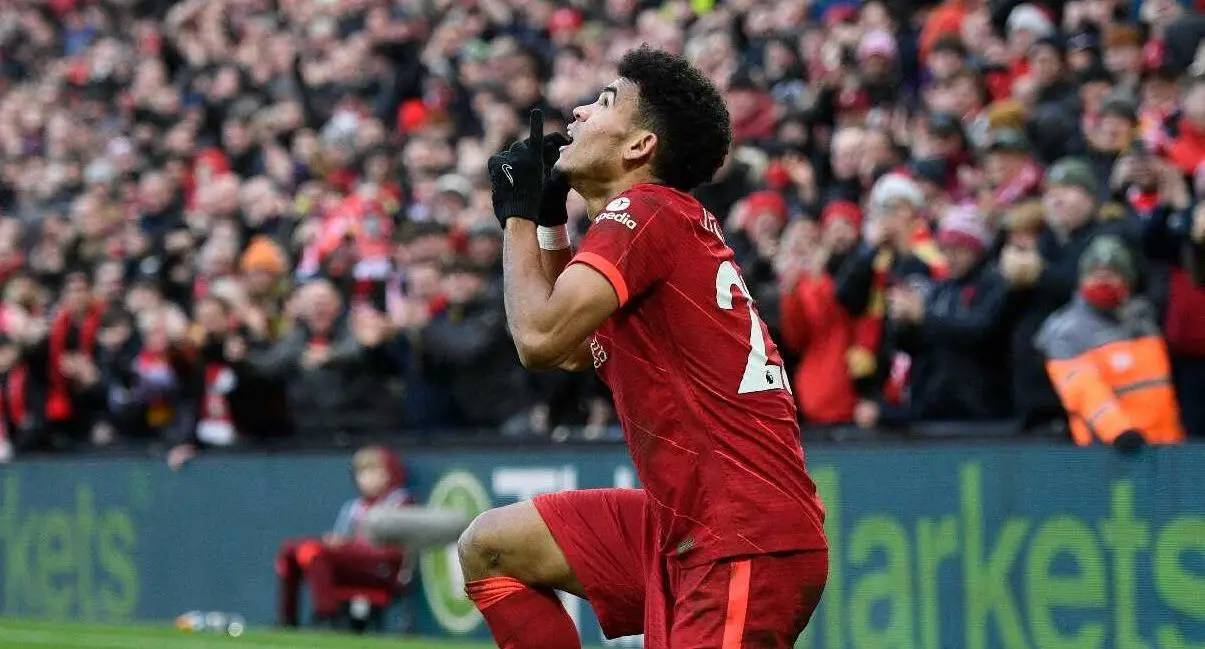 Luis Díaz ovacionado en goleada del Liverpool
