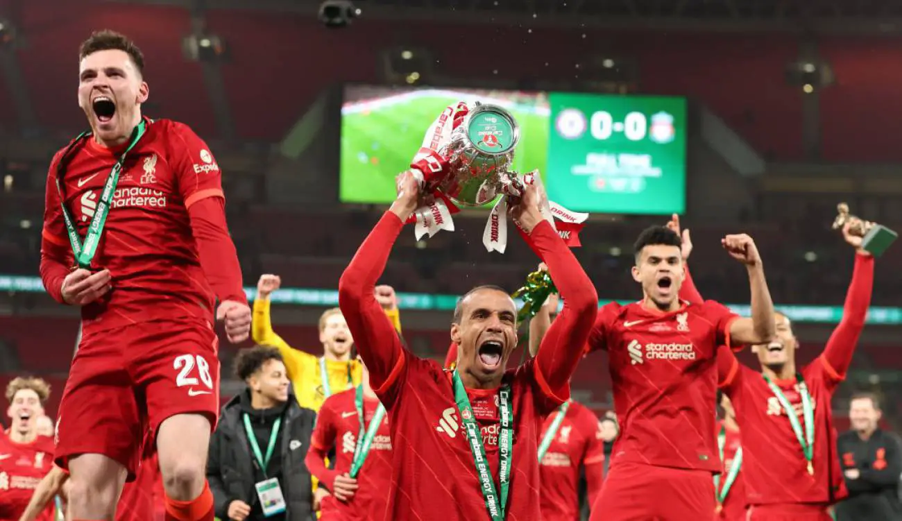 Emotiva definición de la EFL Cup: Liverpool Campeón