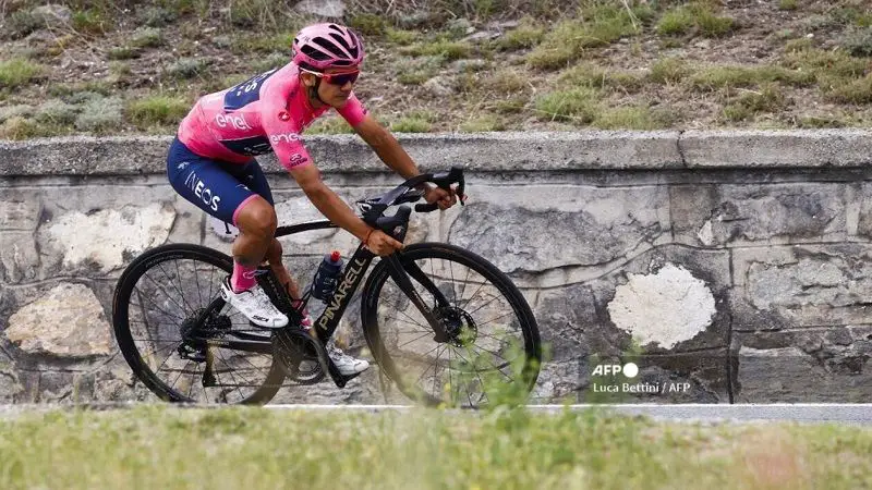 Giro de Italia, el Colombiano Santiago Buitrago fue segundo en la etapa 15