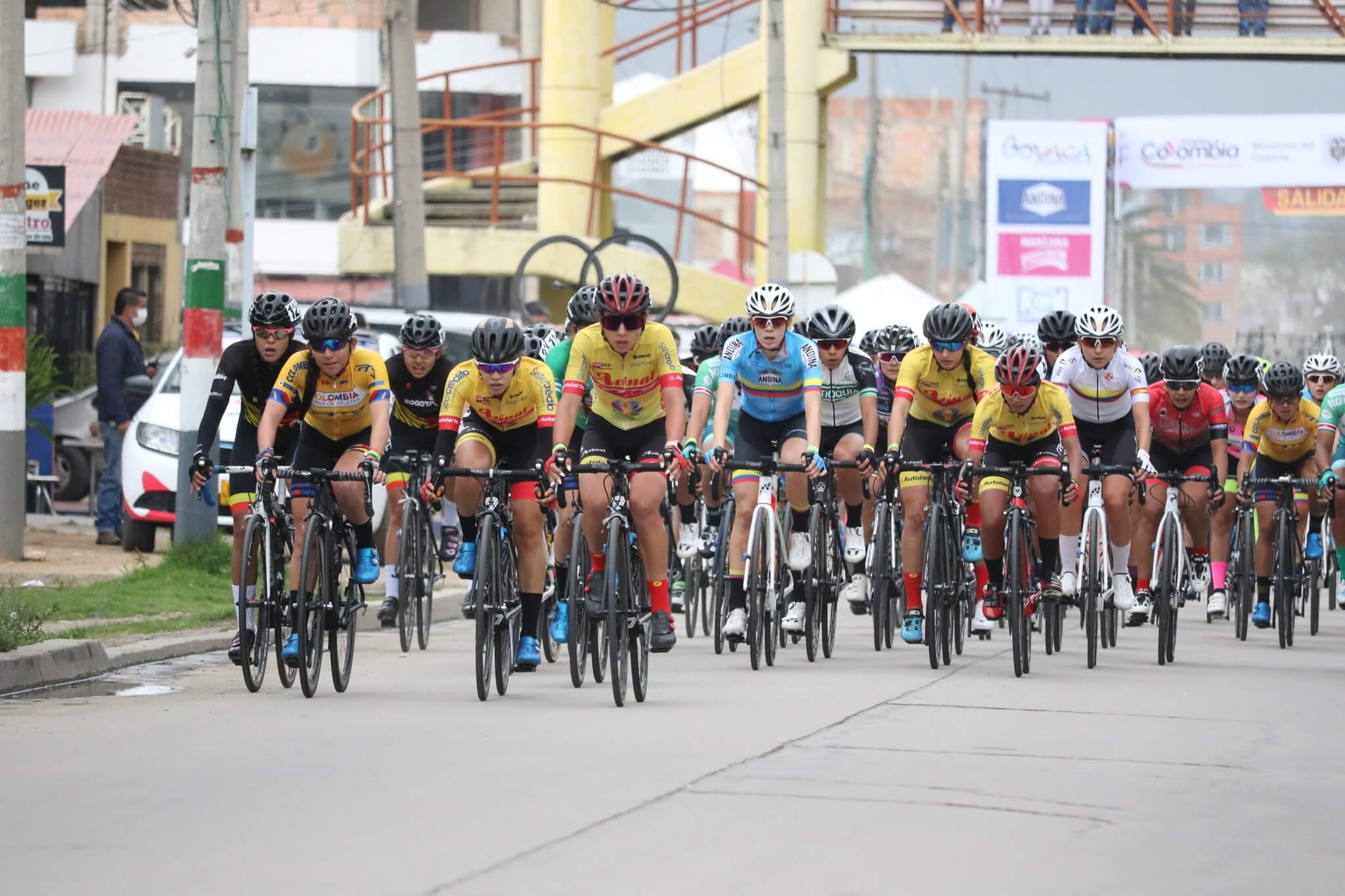Se inicia la Vuelta a Colombia Femenina 2022