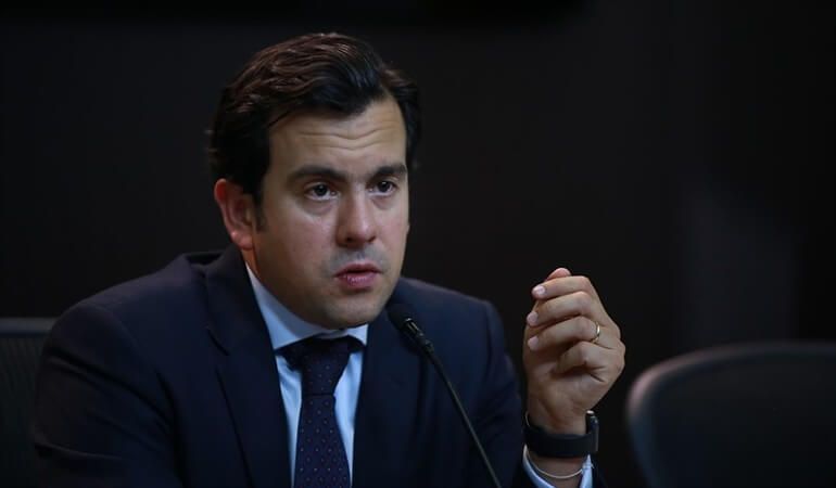 Rodrigo Lara anunció su precandidatura a la Presidencia por el Nuevo Liberalismo