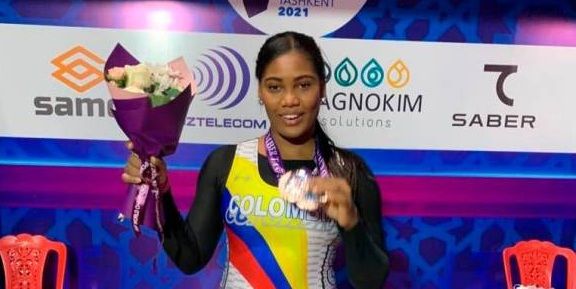 En mundial de pesas, Valeria Rivas le entregó nuevas medallas a Colombia