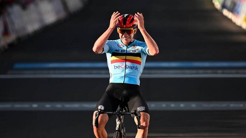 Remco Evenepoel ganó el título mundial de ruta; Sergio Higuita, el mejor colombiano