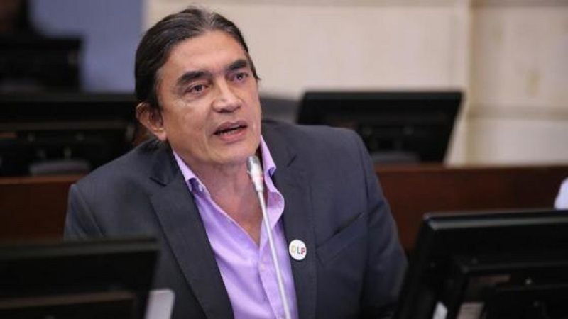 Bolívar habla sobre casos de acoso sexual en el Senado