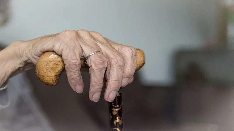 Una adulta mayor de 94 años habría sido víctima de abuso sexual