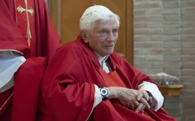 Apareció testamento de Benedicto XVI