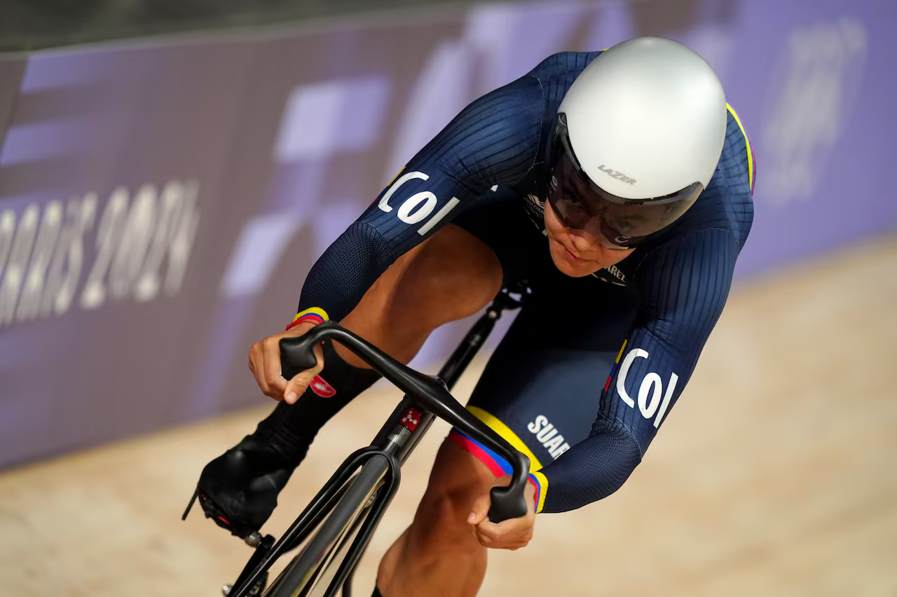 Martha Bayona avanza a los cuartos de final en ciclismo de pista en los Juegos Olímpicos París 2024