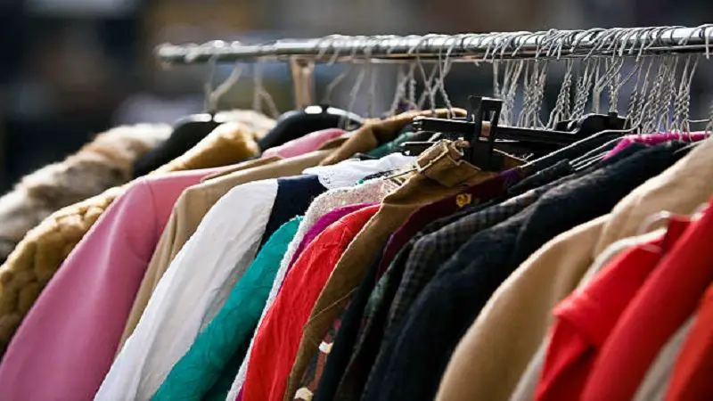 En un 40% ha crecido la venta y compra de ropa usada