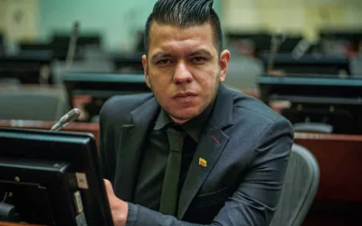 Jota Pe Hernández denunció al presidente Petro