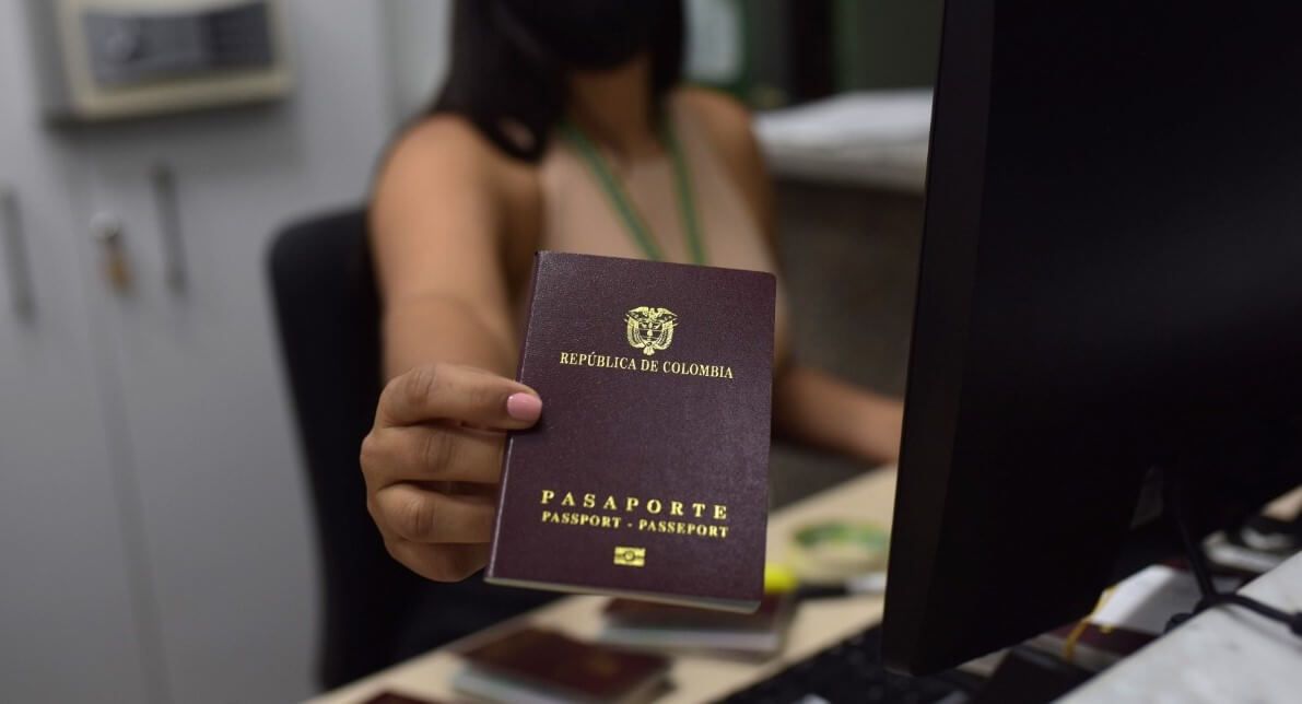 Por turismo y falta de oportunidades, crecen cifras de solicitud del pasaporte
