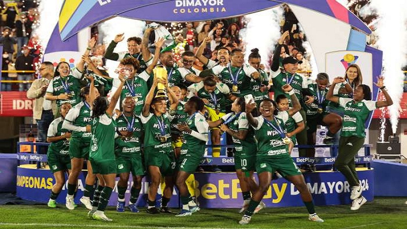 Deportivo Cali femenino celebra su segundo título