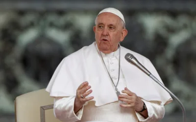 Papa Francisco expresó su tristeza por víctimas del terremoto en Japón