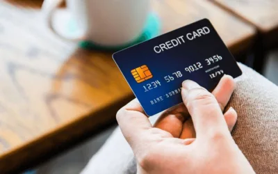 Colombianos han reducido el uso de tarjetas de crédito