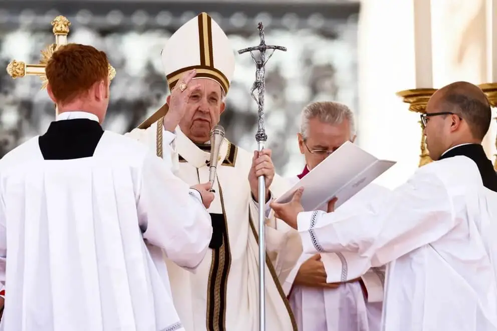 “Tenemos todavía en nosotros el espíritu de Caín”: El papa Francisco