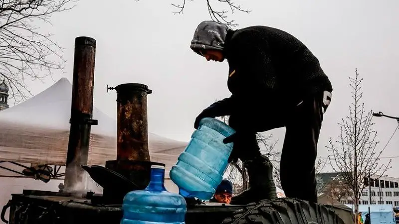 1,4 millones de personas en Ucrania no tienen acceso a agua corriente