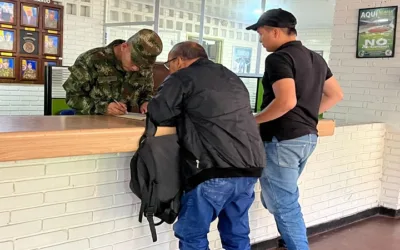 Entregan libreta militar en Neiva a víctimas del conflicto