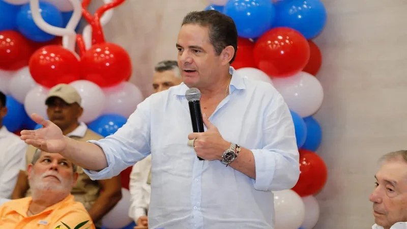 Vargas Lleras propone coalición para frenar las reformas de Petro