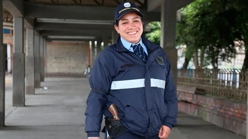 Trabajadores de vigilancia pueden acogerse a reducción de jornada laboral